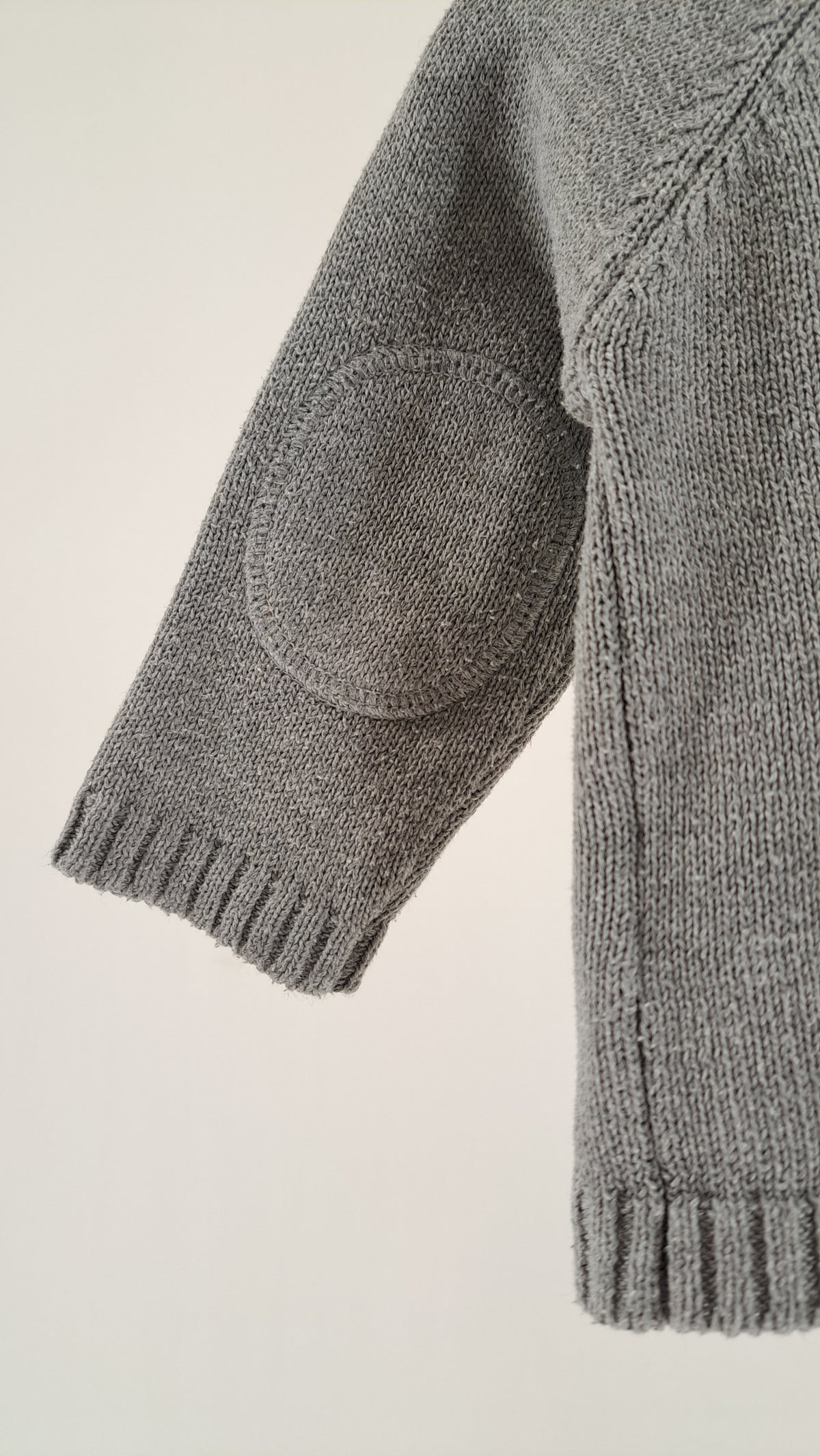 WHEAT • CARDIGAN • GRÅ MELANGE ALBUELAPPER • STR. 68