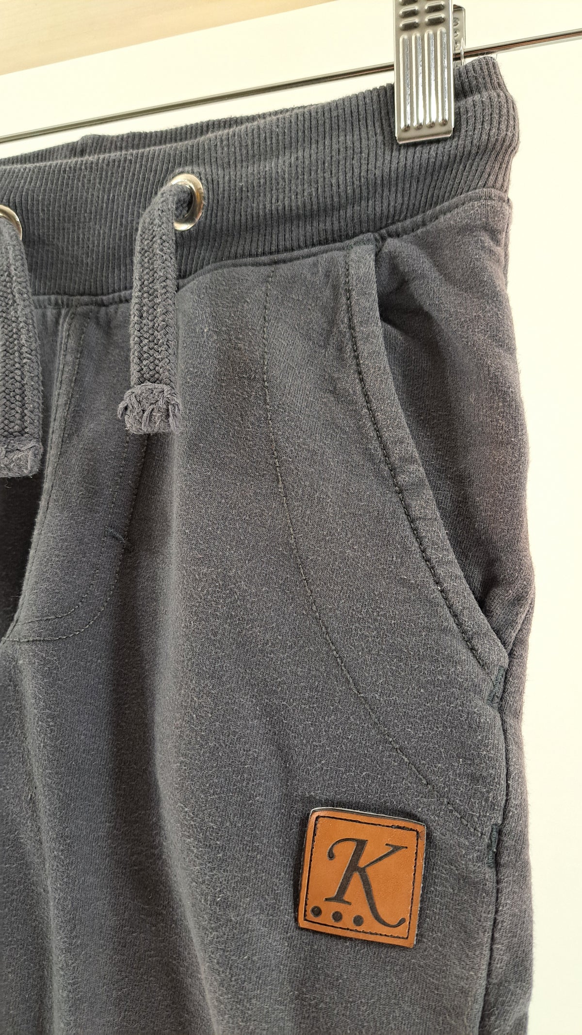 KNAST BY KRUTTER • TROUSERS • DUSTY GREY BLUE • SIZE 104