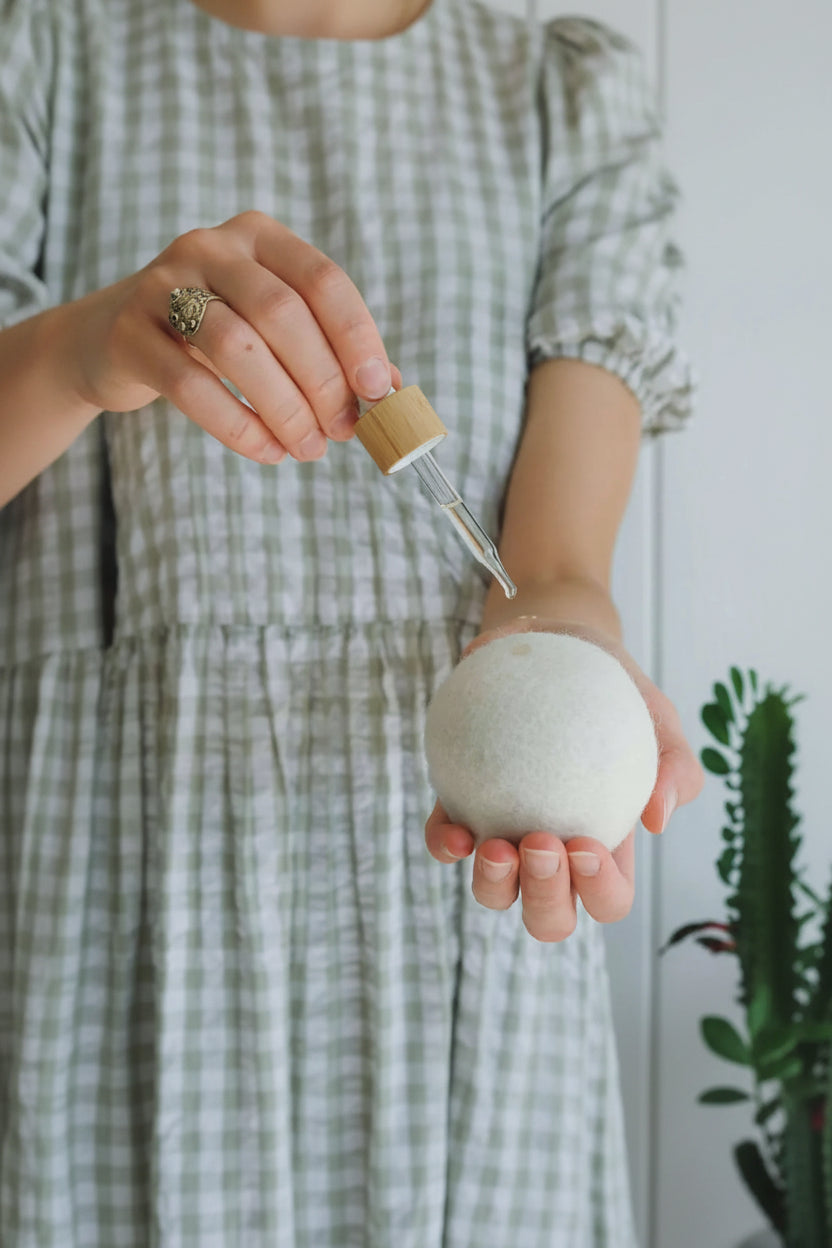 CARE BY NATURE • WOOL DRYER BALLS • 4 PCS.
