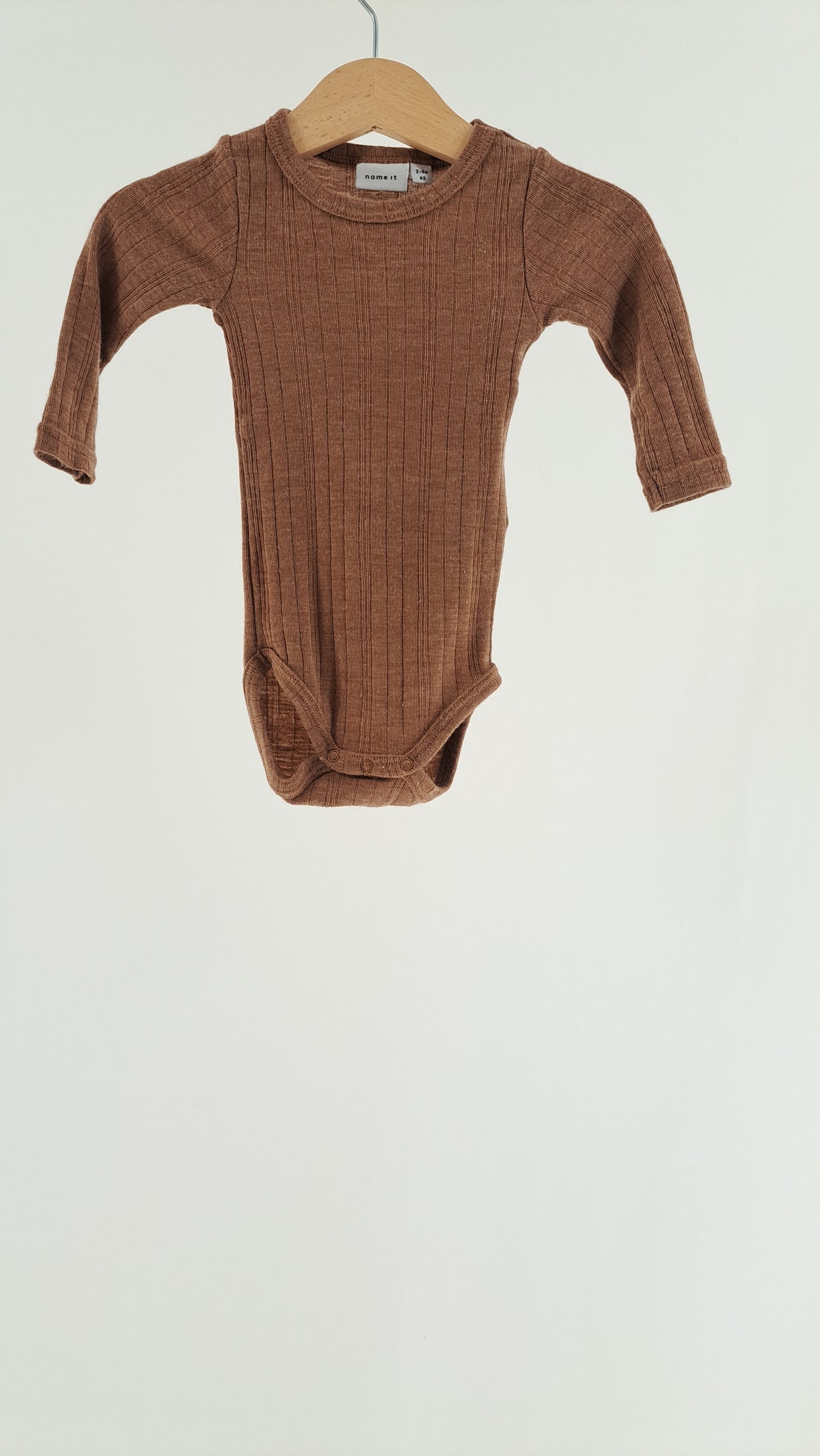 NAME IT • BODY • COGNAC RIB MERINO ULD • STR. 62