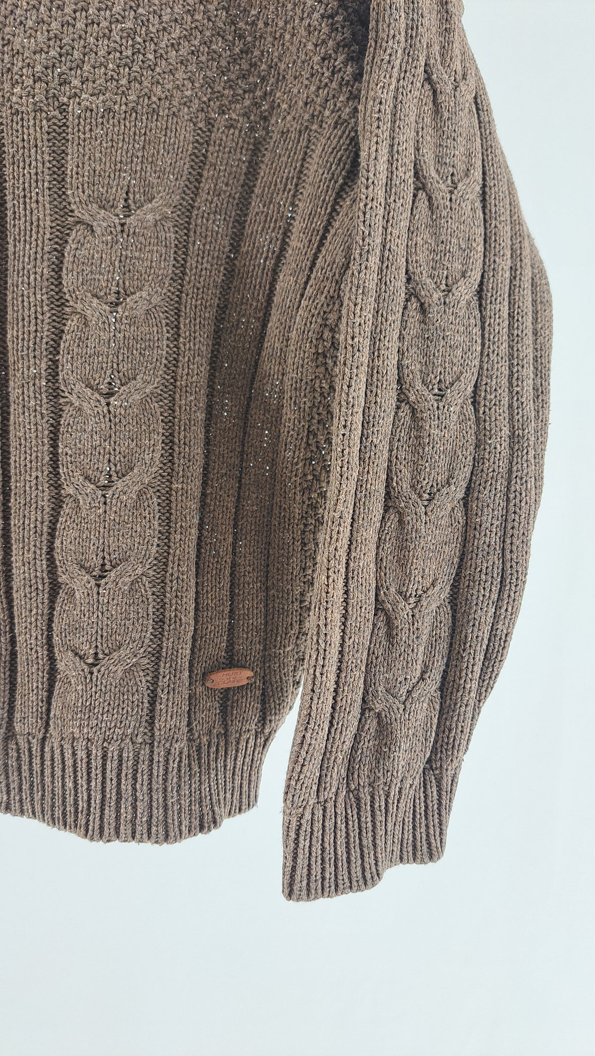HUST & CLAIRE • KOFTA • TAUPE KABELSTICKAD • STRL. 92