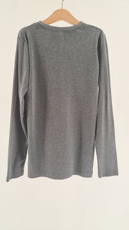 POMP DE LUX • BLUS • GRÅ MELANGE RIBB • STL. 146/152