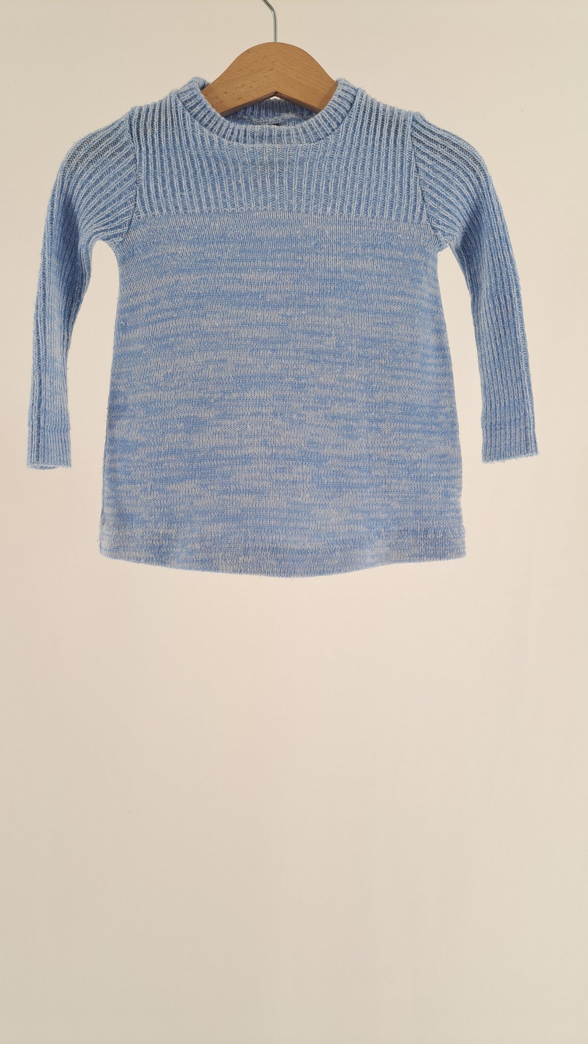 YOUNG DANE • SWEATER • LYSEBLÅ RIB • STR. 86