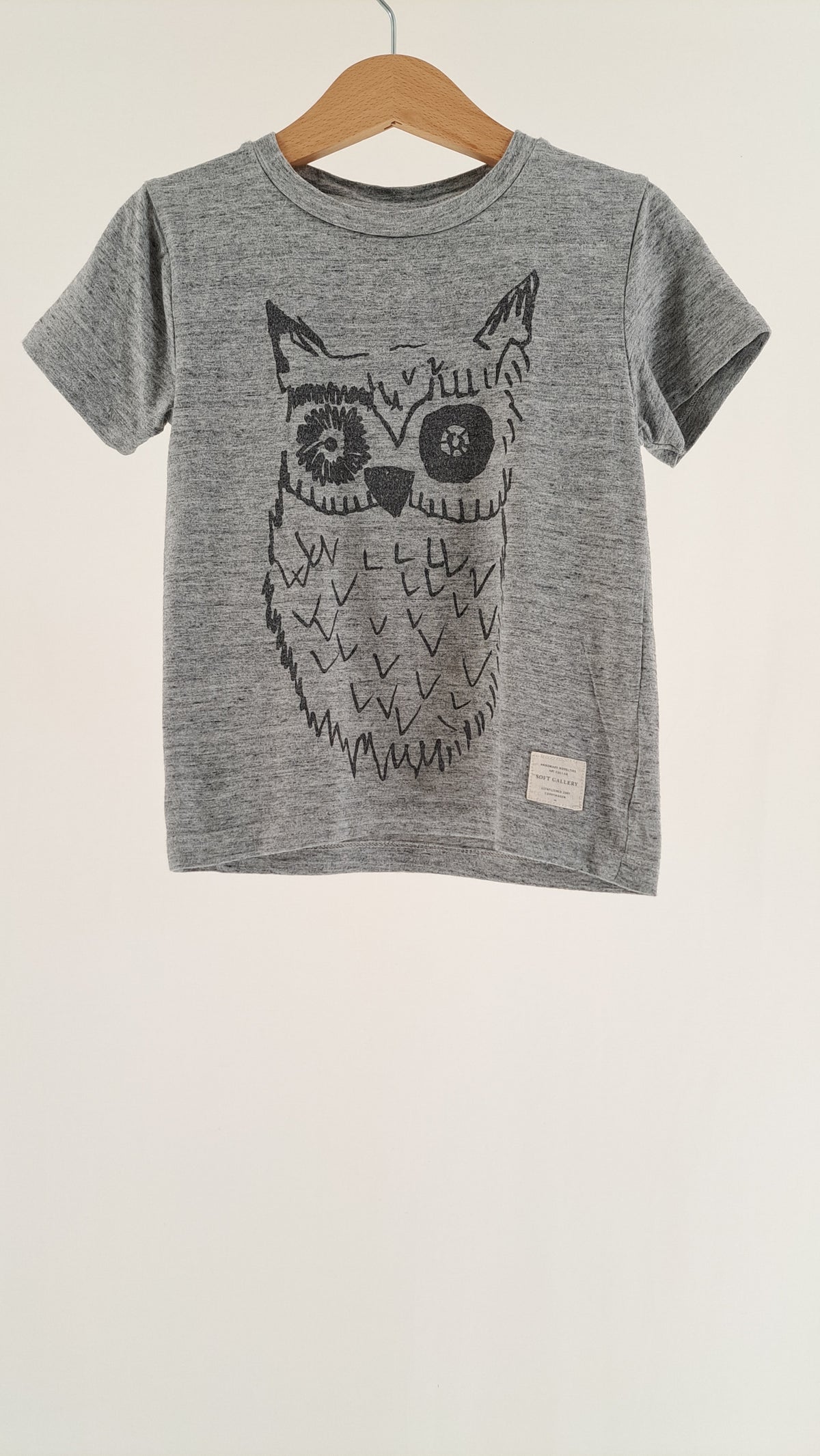 SOFT GALLERY • T-SHIRT • GRÅ UGLEPRINT • STR. 104