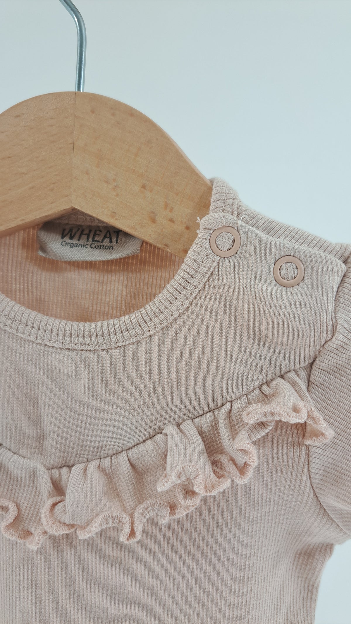 WHEAT • BABY • POWDER PINK RIB • SIZE 68