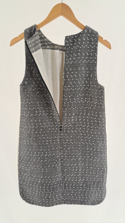 BY MALENE BIRGER • KJOLE • GRÅ/HVID TWEED • STR. S