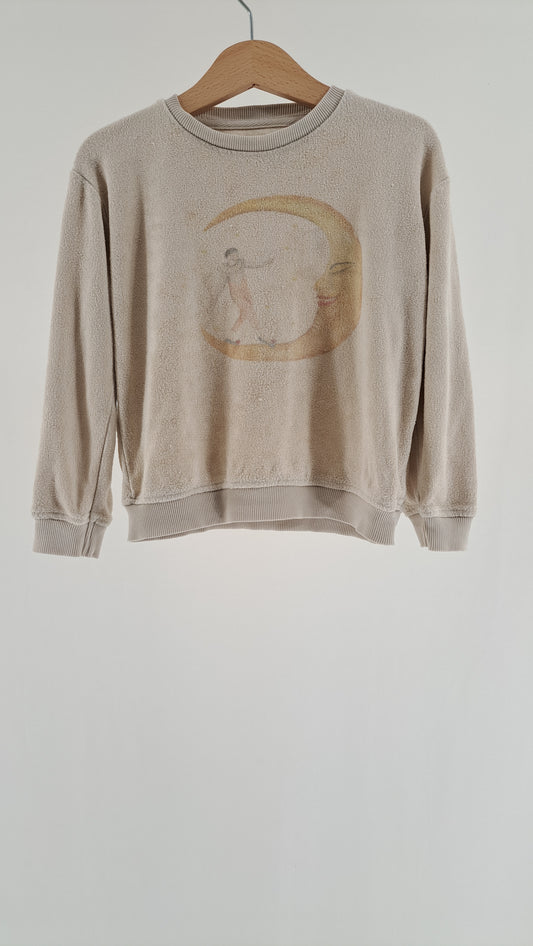 KONGES SLØJD • SWEATER • SAND MÅNE/STJERNEPRINT • STR. 104/110