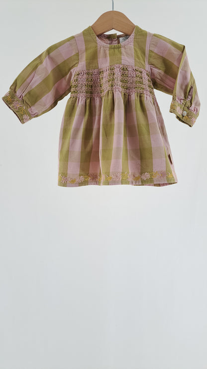 HUST & CLAIRE • KLÄNNING • ROSA/OLIVRANDIG • STL. 92