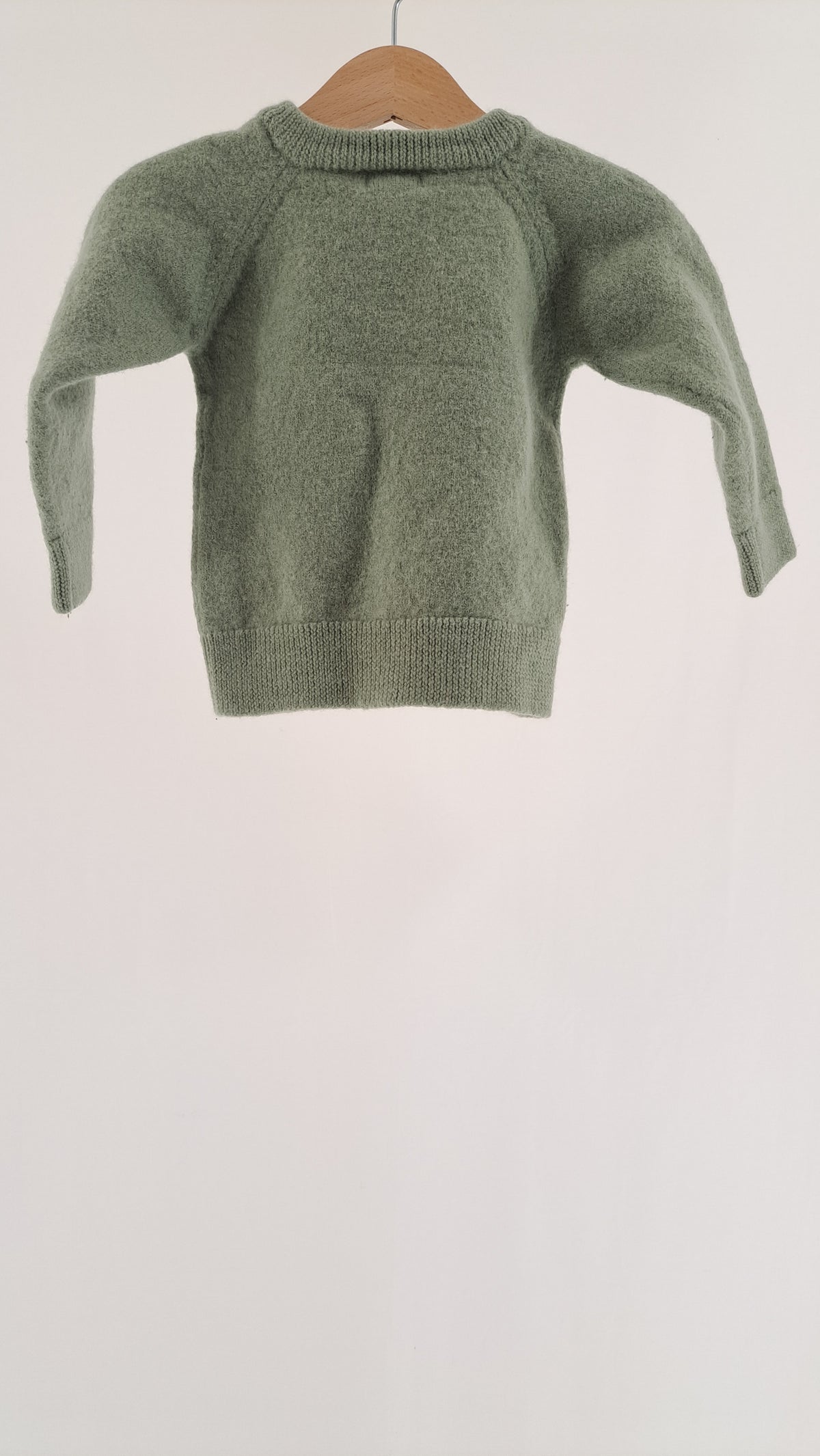 COPENHAGEN COLORS • SWEATER • STØVET SALVAGRØN • STR. 74/80