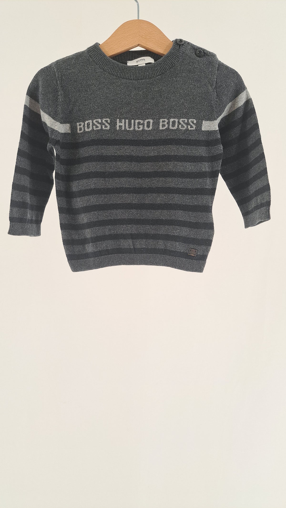 BOSS • SWEATER • GRÅ STRIB • STR. 80