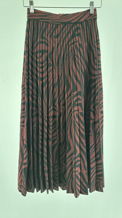 TED BAKER LONDON • KJOL • BORDEAUX SVART SWIRL PLISSÉ • STR. XS