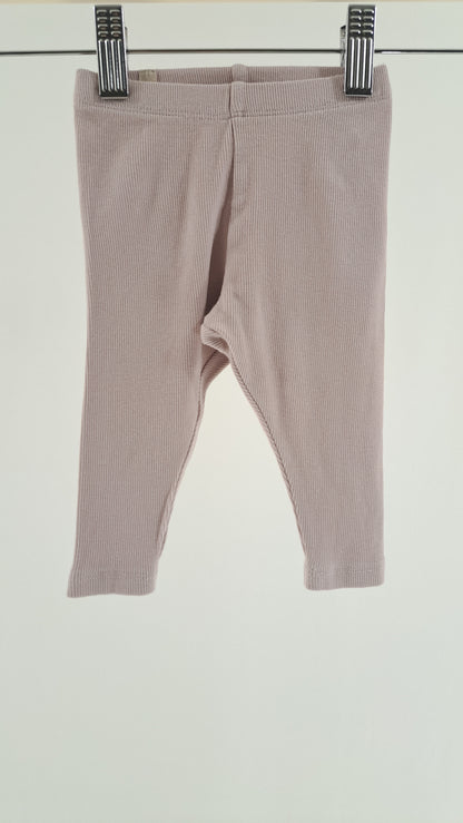 WHEAT • LEGGINGS • LYSERØD RIB • STR. 68