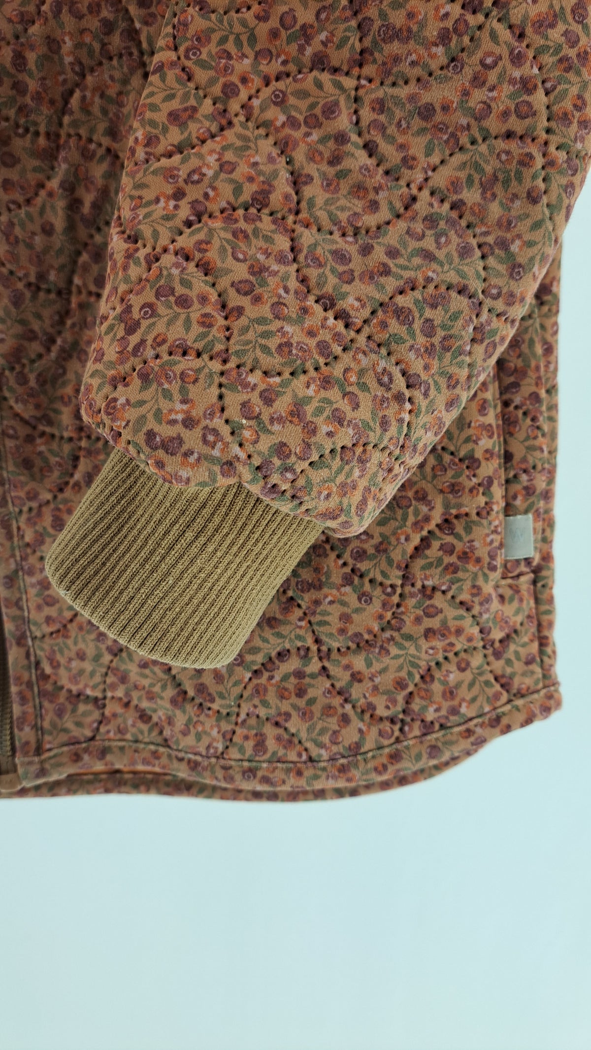 WHEAT • THERMAL JACKET • POWDER BERRY PRINT • SIZE 104