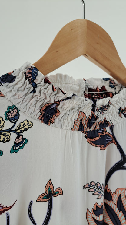 PART TWO • BLOUSE • WHITE FLORAL • SIZE L