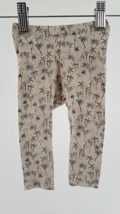 NAME IT • LEGGINGS • BEIGE PALMEPRINT • STR. 62