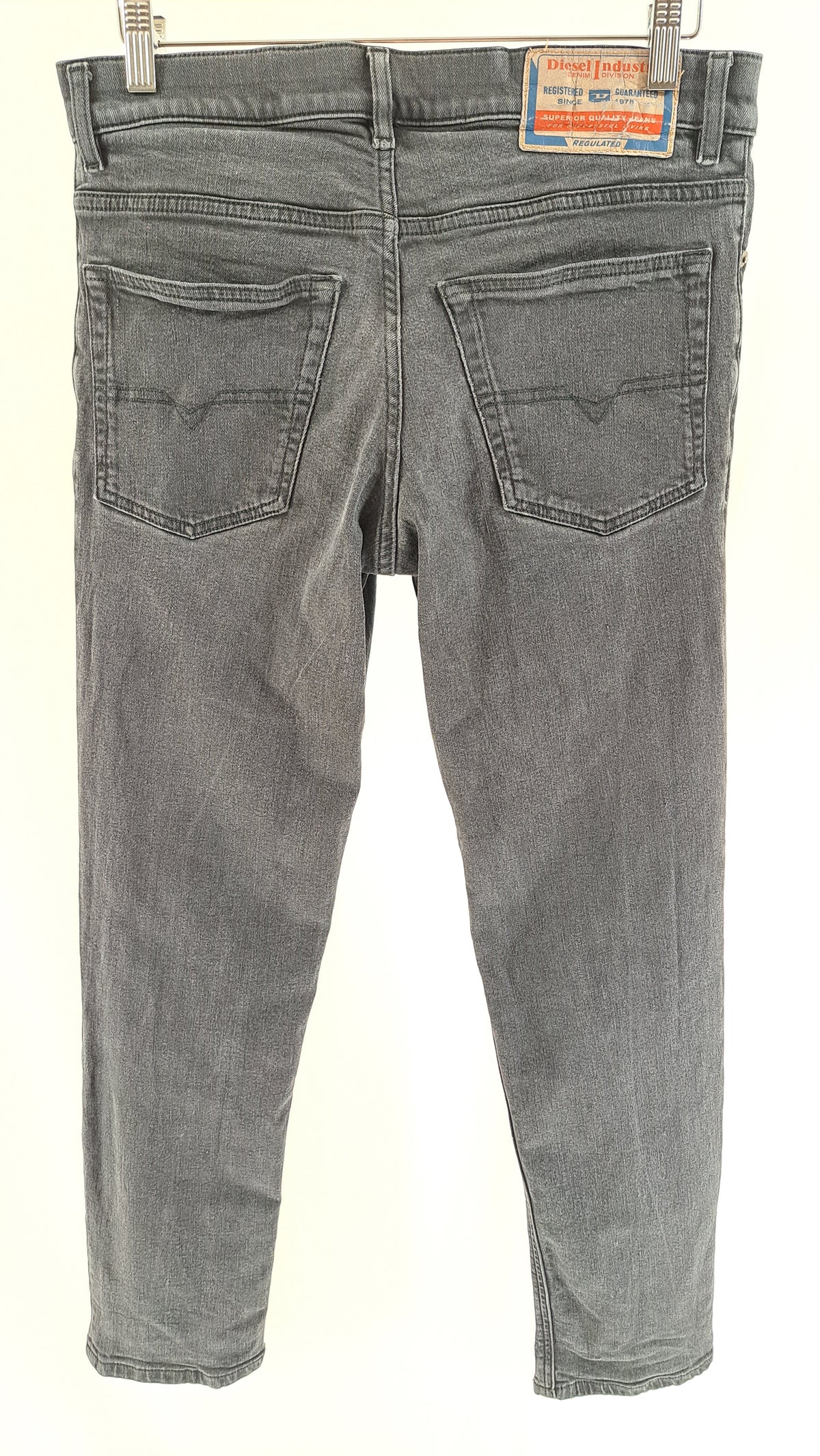 DIESEL • JEANS • VINTAGE ANTHRACITE GREY • SIZE XL
