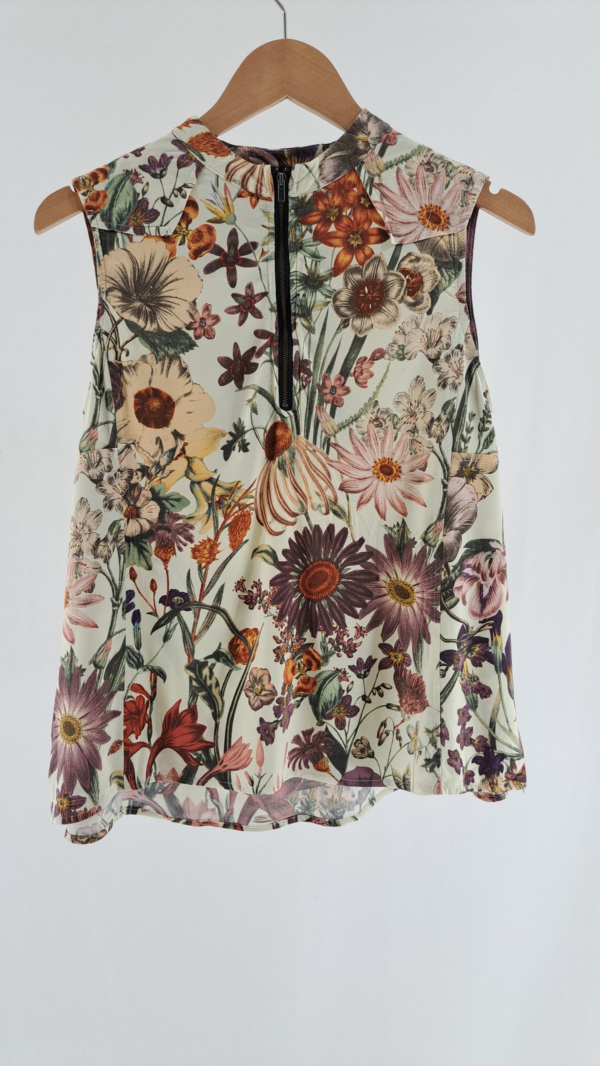 NÜ • TOP • CREME BLOMSTERPRINT • STR. S