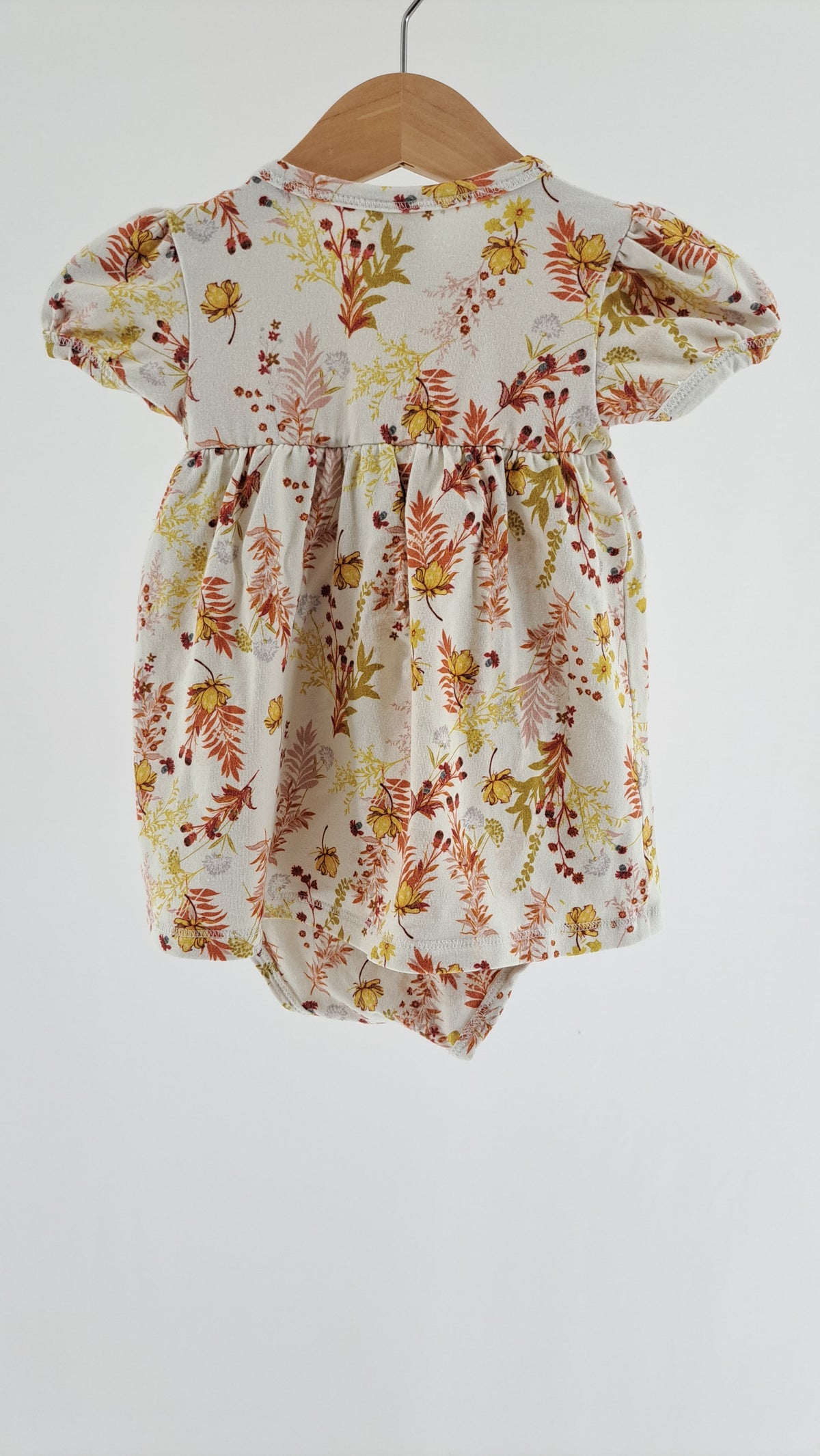 MÜSLI • BODY DRESS • CREAM FLOWERS • SIZE 68