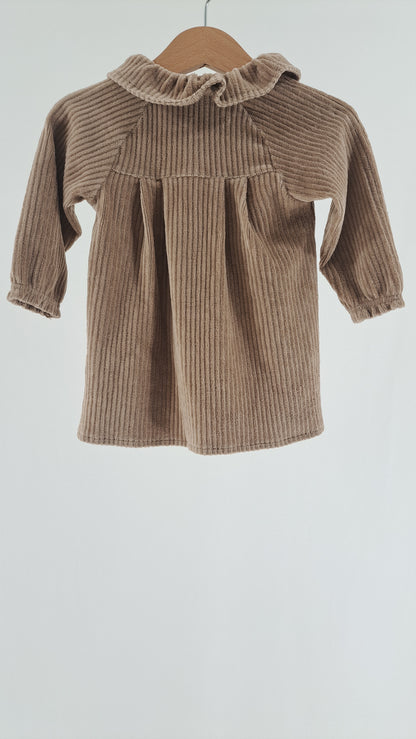 EN FANT • KJOLE • TAUPE KORDFLØJL • STR. 68