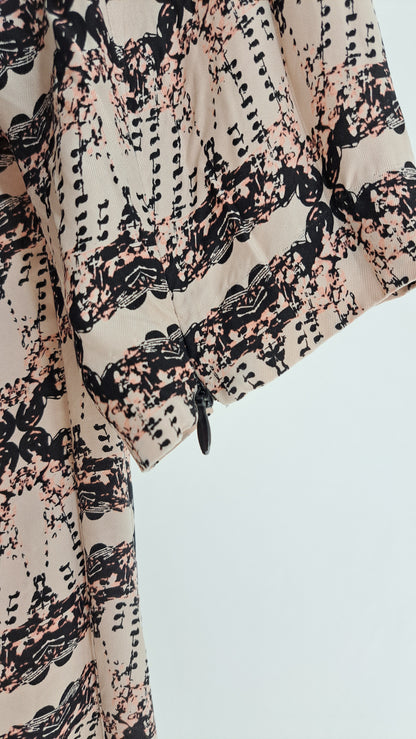 BAUM UND PFERDGARTEN • BLUSE • BEIGE/SORT MØNSTER • STR. M