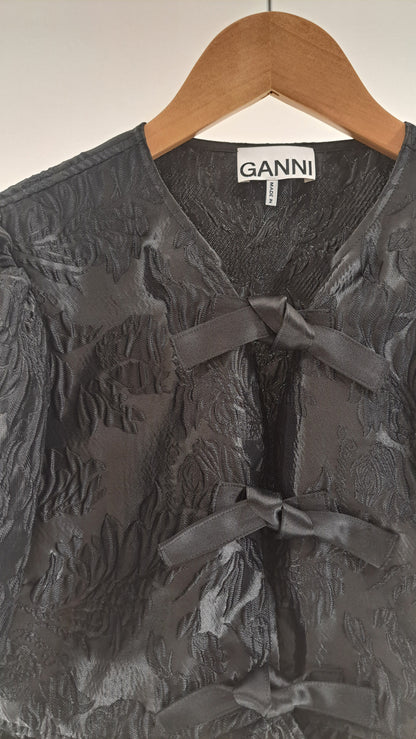 GANNI • BLOUSE • BLACK JACQUARD • SIZE M
