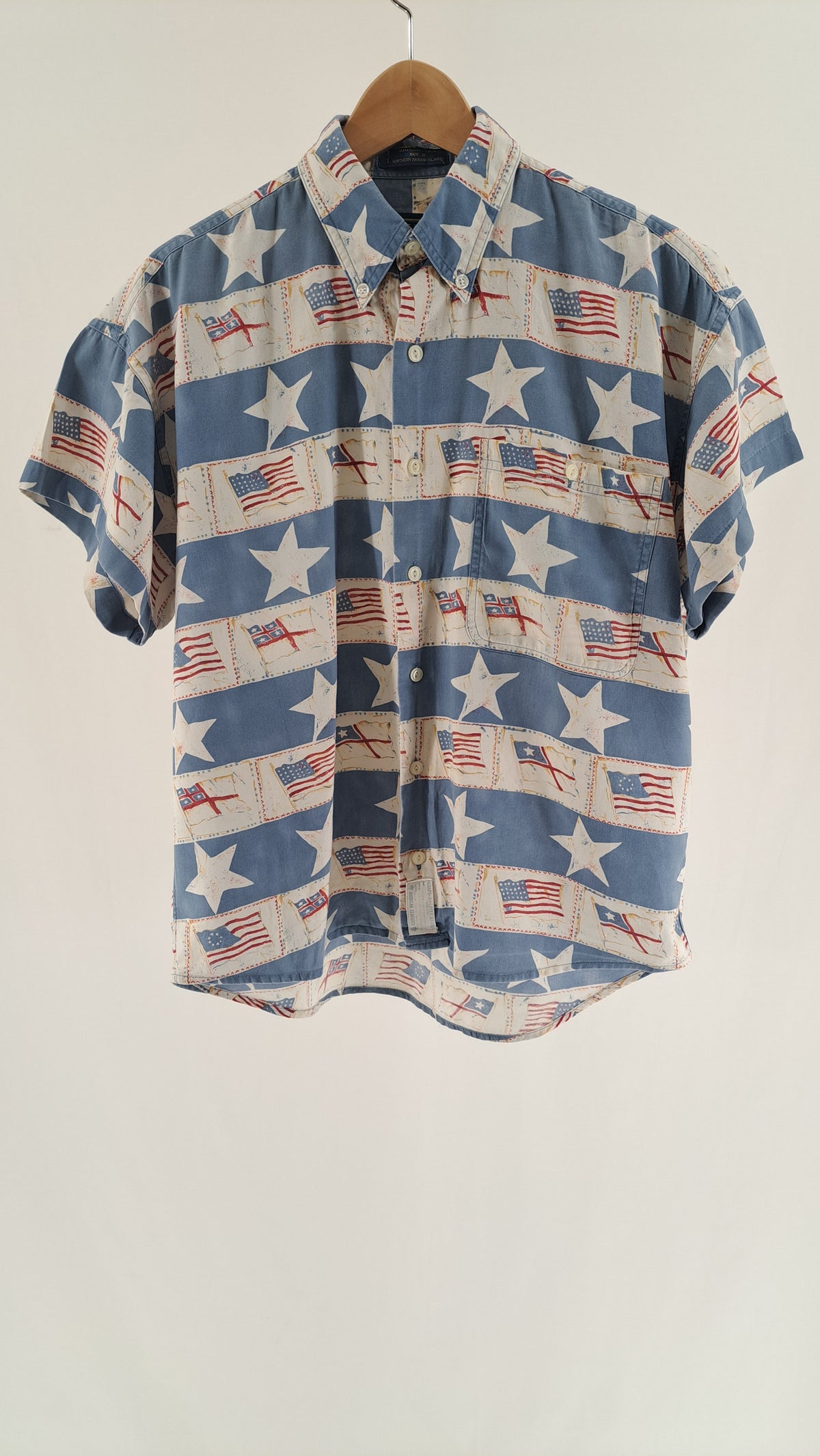 CHAPS RALPH LAUREN • SHIRT • BLUE/WHITE STARS • SIZE M