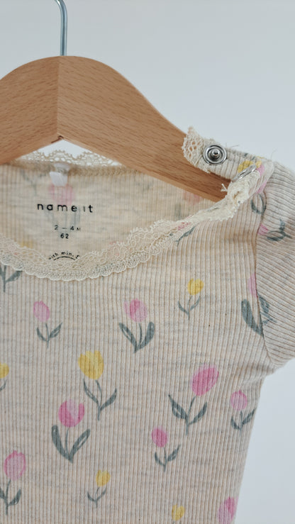 NAME IT • BODY • CRÈME TULIPAN PRINT • STR. 62