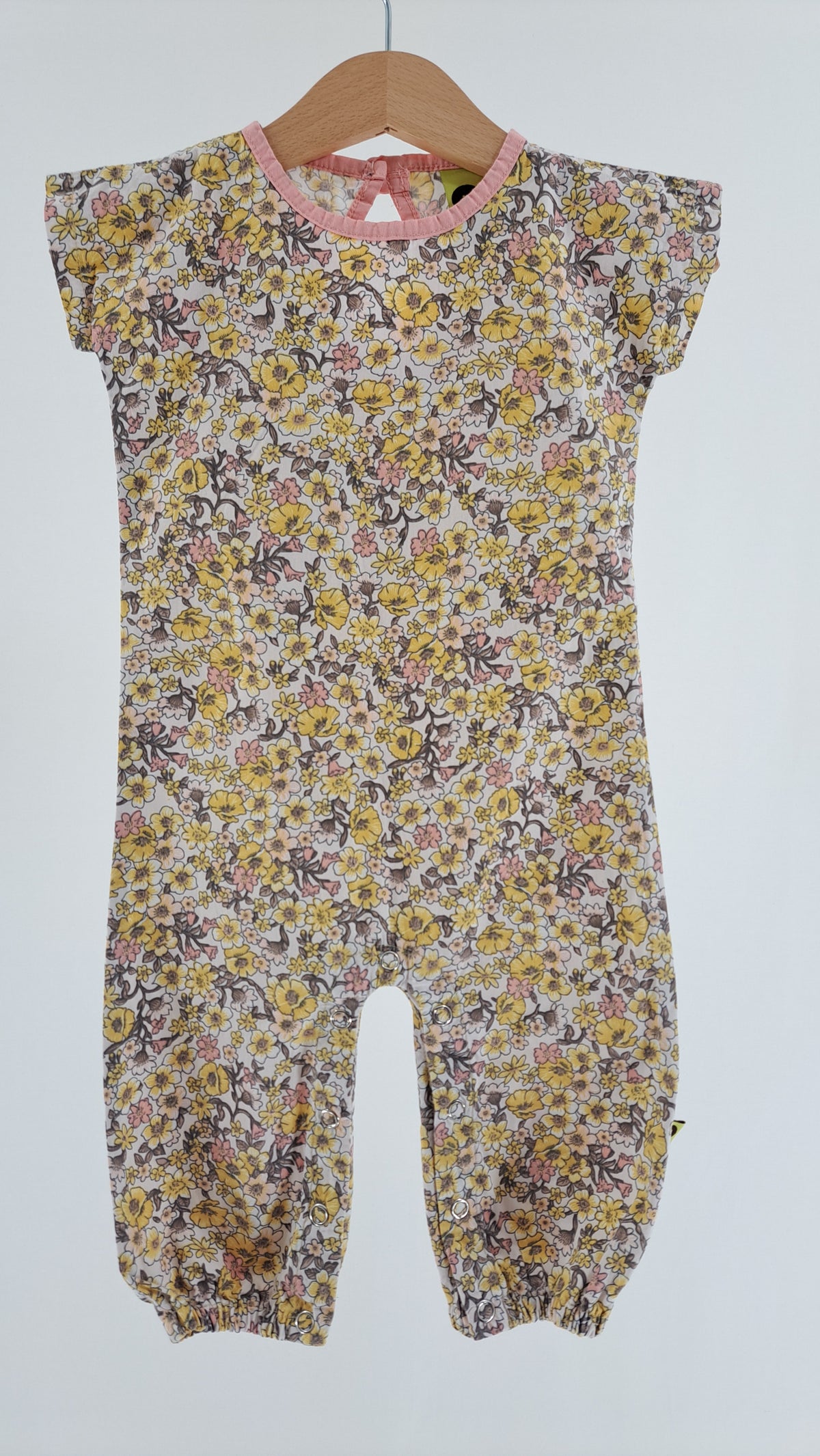 KRUTTER • ROMPER • CRÈME BLOMSTER • STR. 62