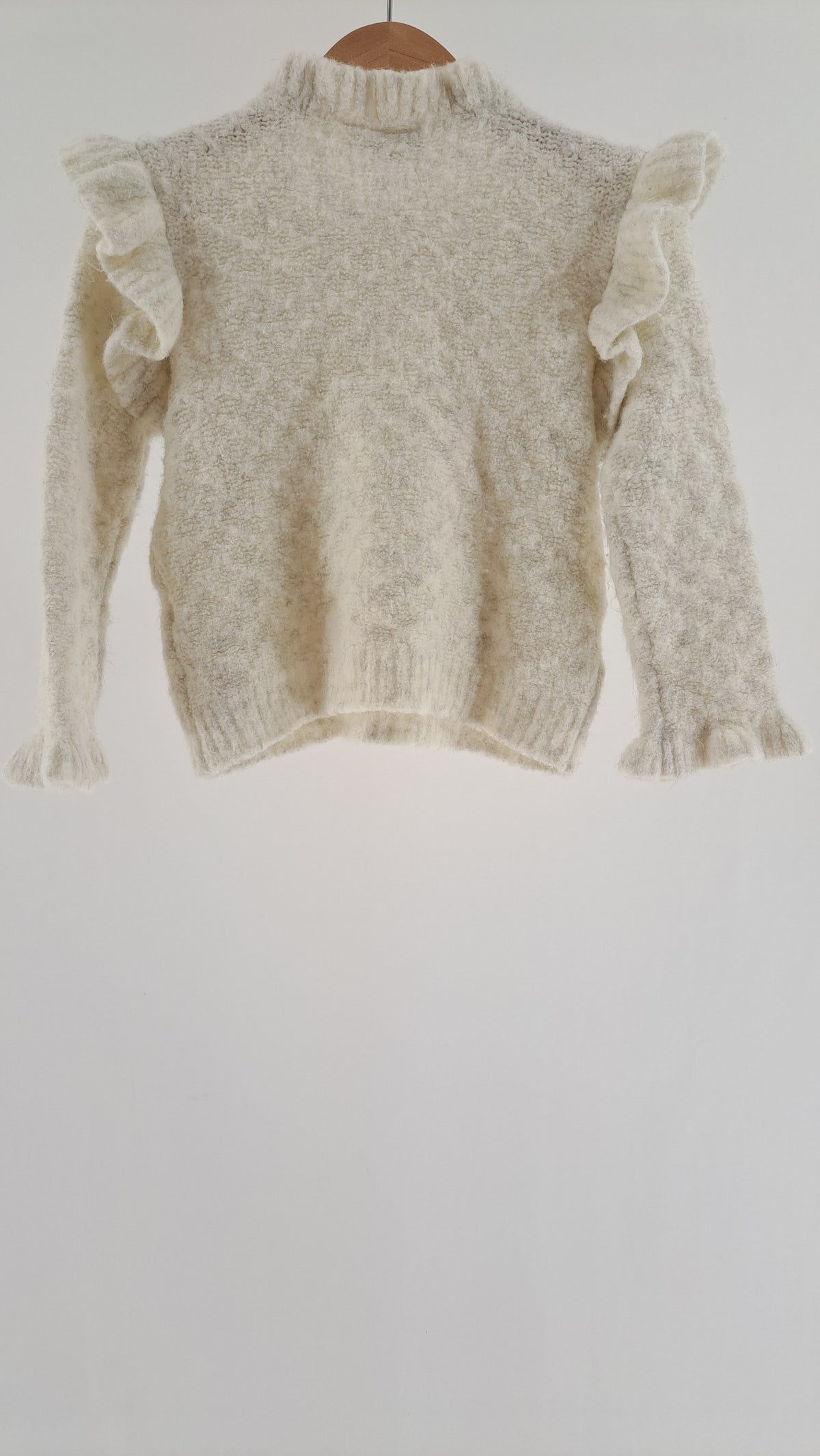 NAME IT • SWEATER • OFF-WHITE FLUFFY RUFFLES • SIZE 92