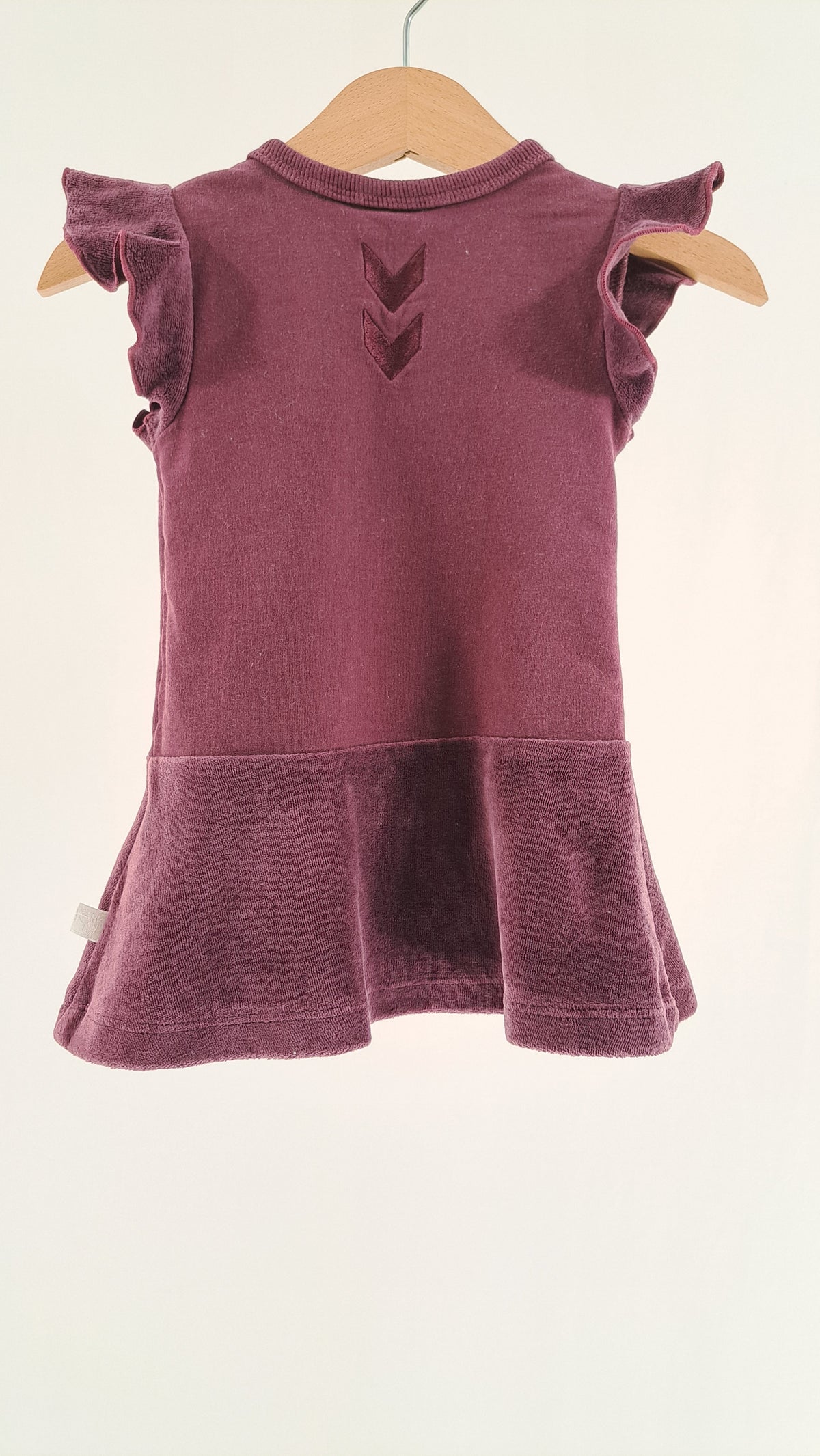 HUMMEL • KJOLE • BLOMME • STR. 62