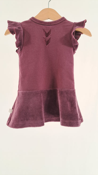 HUMMEL • KJOLE • BLOMME • STR. 62