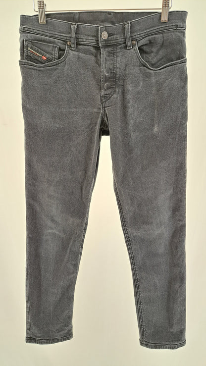 DIESEL • JEANS • VINTAGE ANTHRACITE GREY • SIZE XL