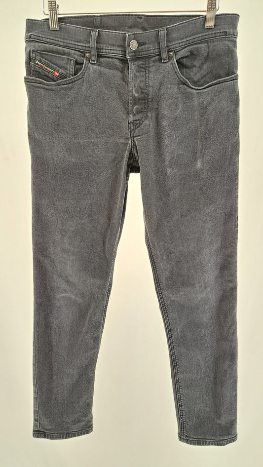 DIESEL • JEANS • VINTAGE ANTHRACITE GREY • SIZE XL