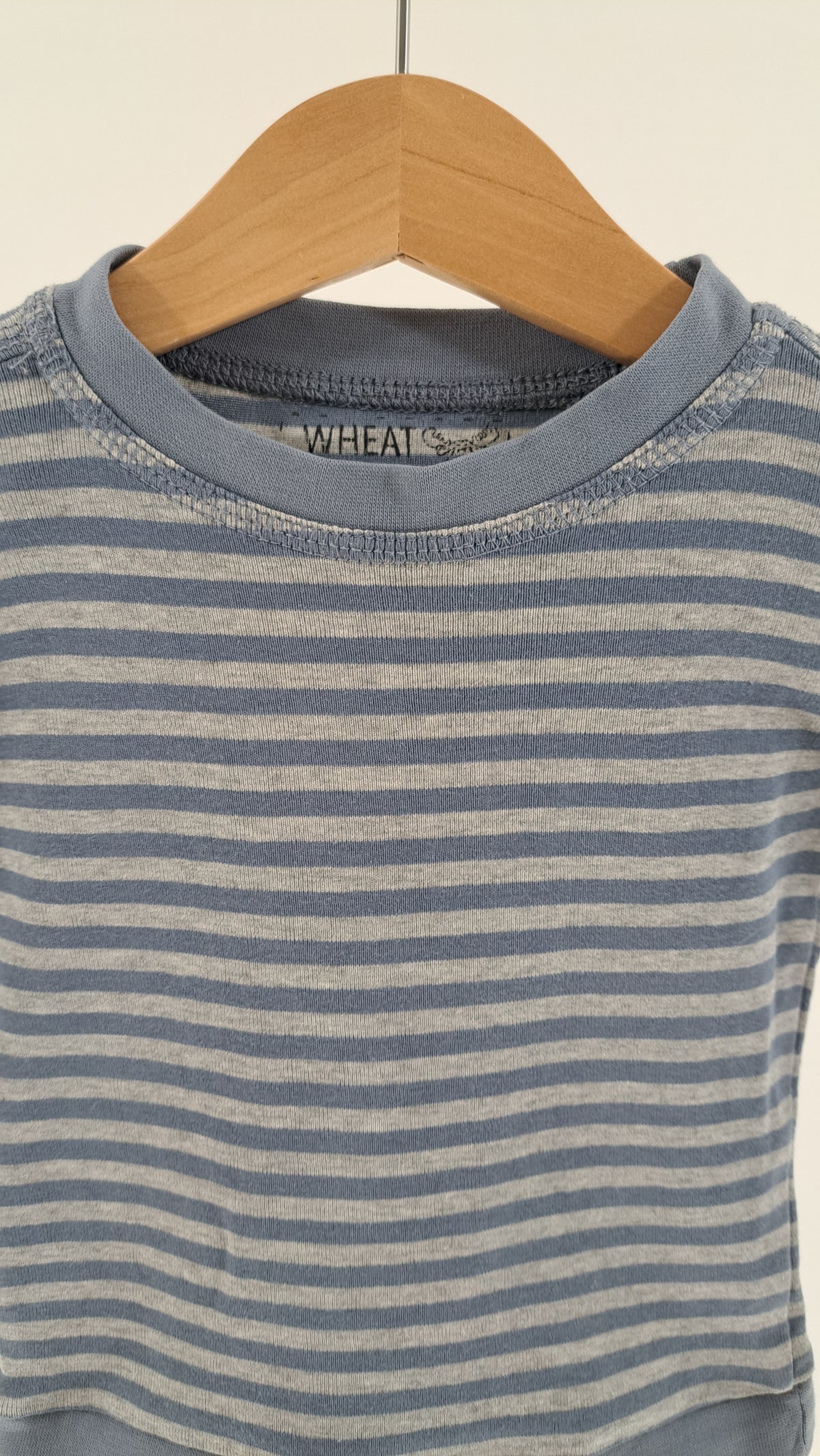 WHEAT • BLOUSE • GREY/BLUE STRIPES • SIZE 68