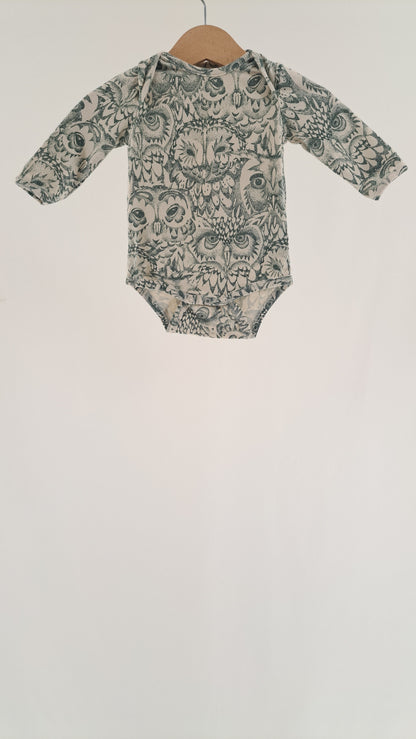 SOFT GALLERY • BODY • UGLEPRINT GRØN/CREME • STR. 62