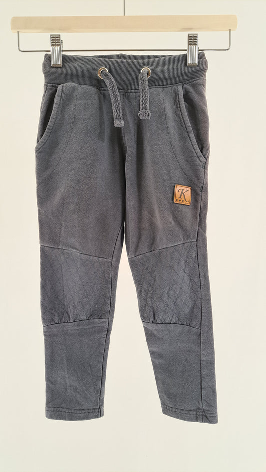 KNAST BY KRUTTER • TROUSERS • DUSTY GREY BLUE • SIZE 104
