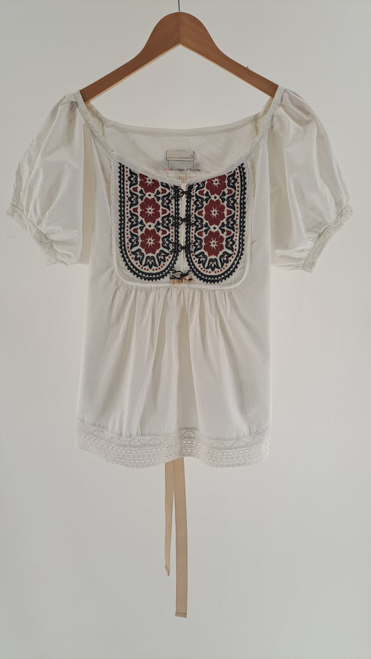 ODD MOLLY • BLOUSE • WHITE FOLKLORIC EMBROIDERY • SIZE L