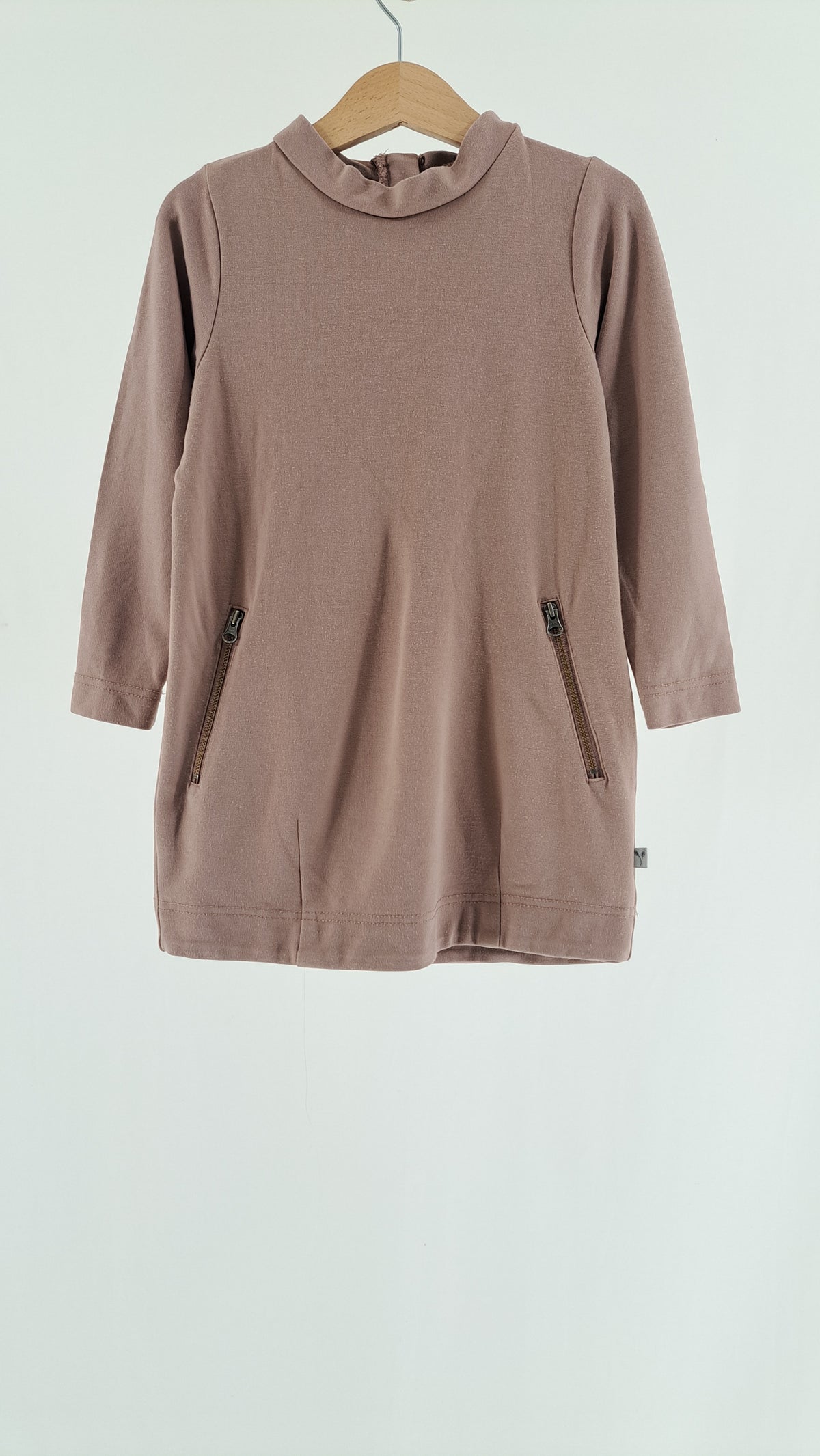 WHEAT • KJOLE • STØVET ROSA • STR. 98