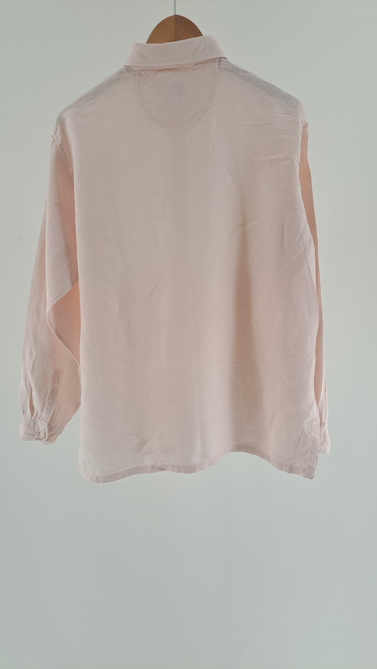 SHIRT • POWDER LINEN • SIZE L