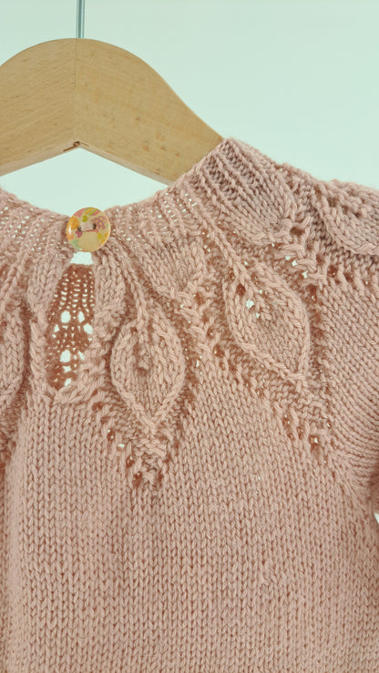 HJEMMESTRIK • KJOLE • BLUSH ROSA HÅNDSTRIK ULDBLANDING • STR. 80/86